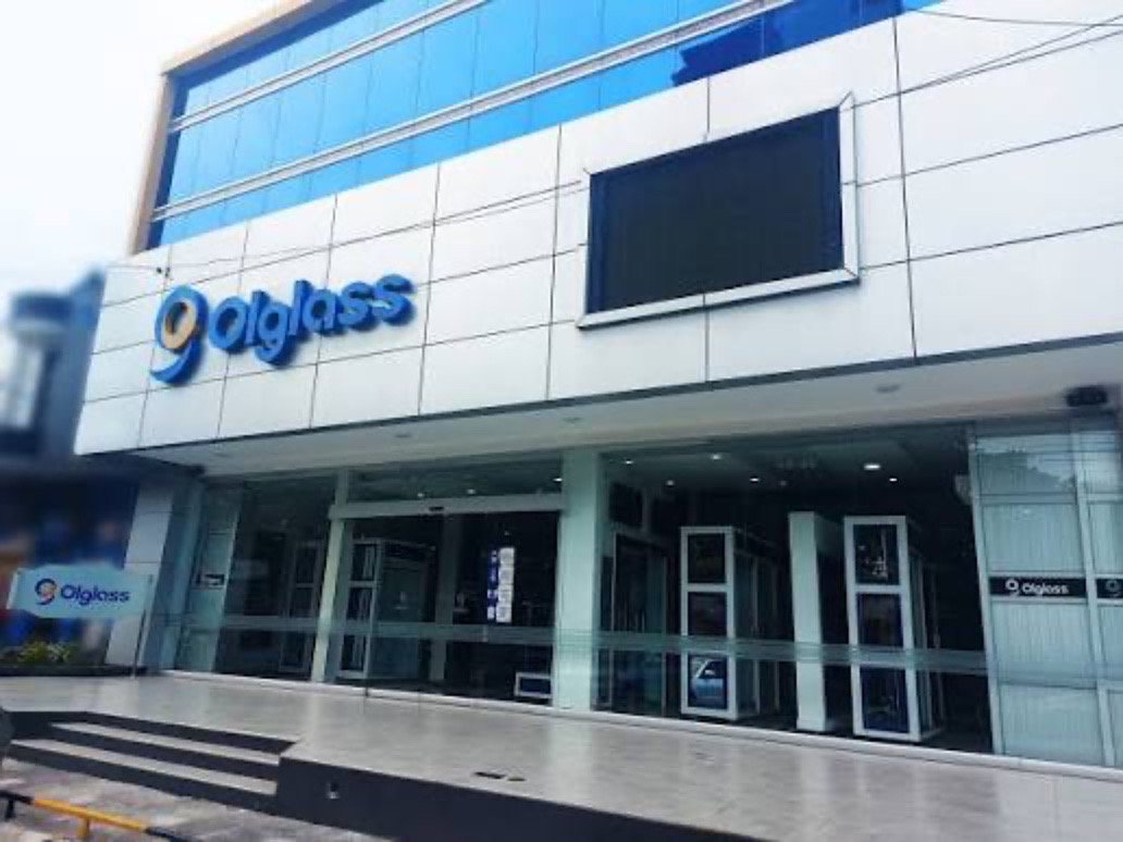 Fachada de las oficinas de Olglass en Barranquilla